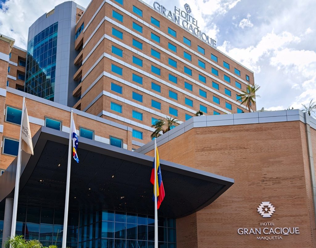 Hotel Gran Cacique Maiquetía inaugura operaciones con éxito en La Guaira