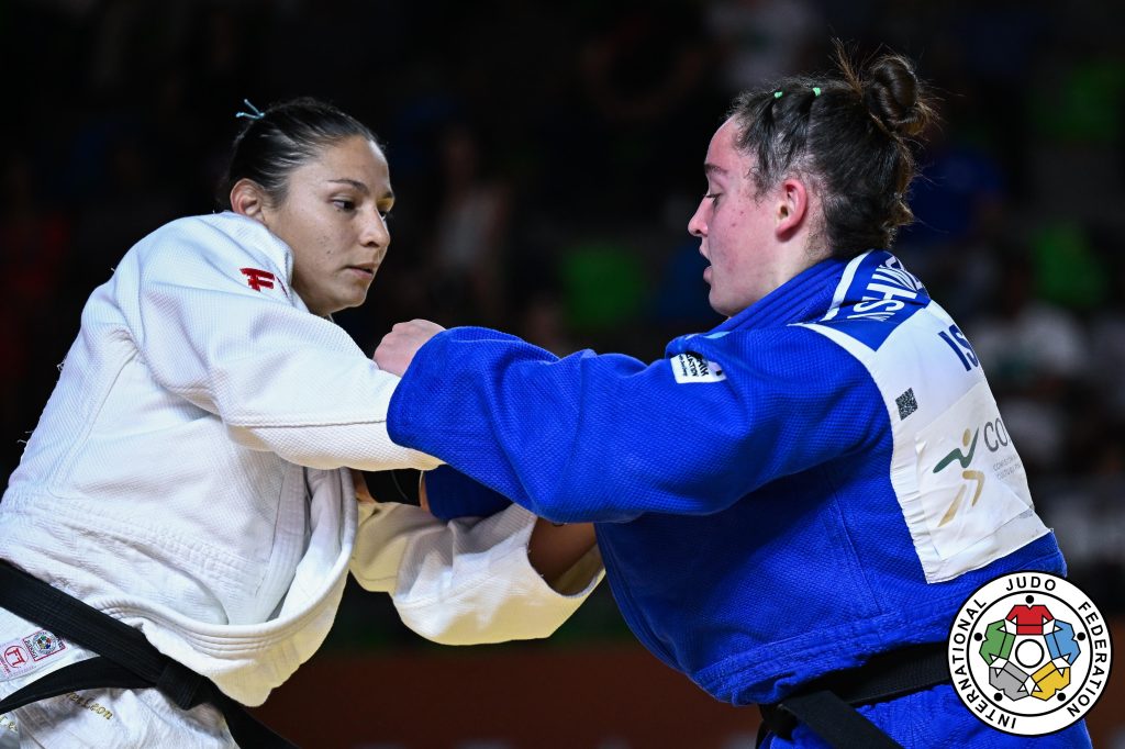 Karen León regresa con fuerza al circuito mundial de judo y conquista el bronce en Guadalajara Karen León regresa con fuerza al circuito mundial de judo y conquista el bronce en Guadalajara