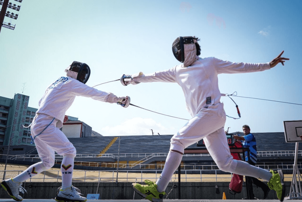 Venezuela confía en su fortaleza en obstáculos para debutar con éxito en el pentatlón moderno de Ayacucho-Lima 2025