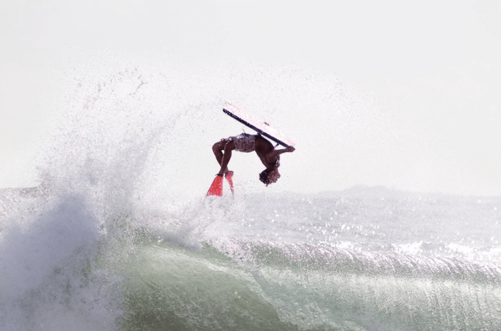 Venezuela se prepara para surfear las olas de Punta Rocas en los Juegos Bolivarianos 2025 Venezuela se prepara para surfear las olas de Punta Rocas en los Juegos Bolivarianos 2025