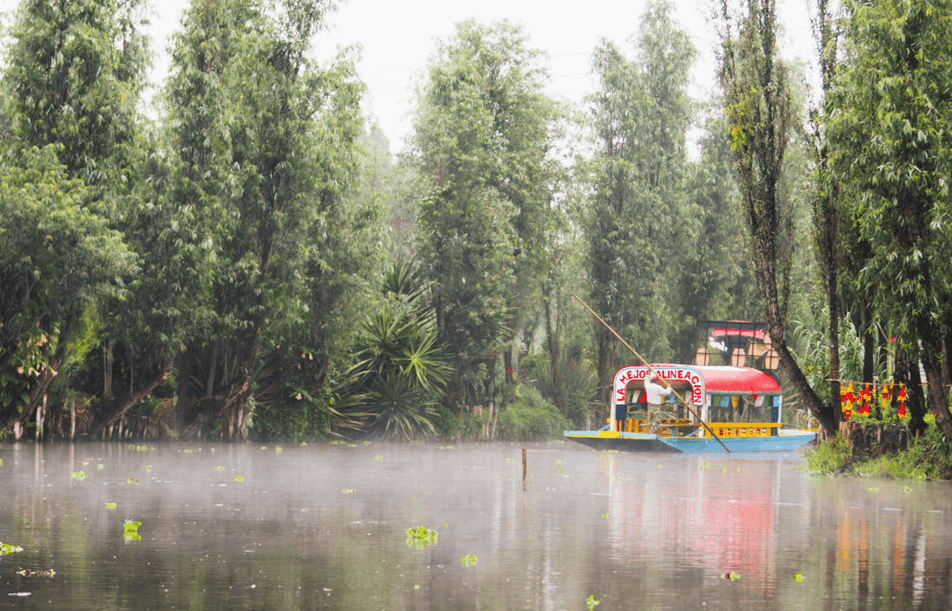 Smirnoff impulsa “La Mejor Alineación” para fortalecer la seguridad y la participación comunitaria en Xochimilco