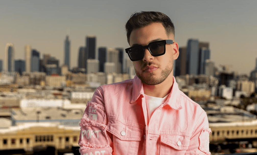 Tony Lozano impulsa una nueva etapa artística con “Miradita Asesina”